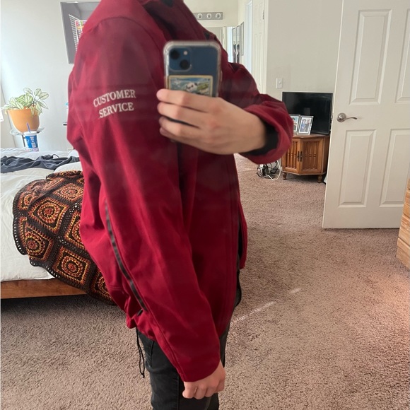 vintage red bomber jacket, Los Angeles memorial coliseum, medium - Picture 3 of 4